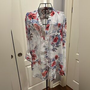 White and red floral button up shirt #sheer #kutfromthekloth